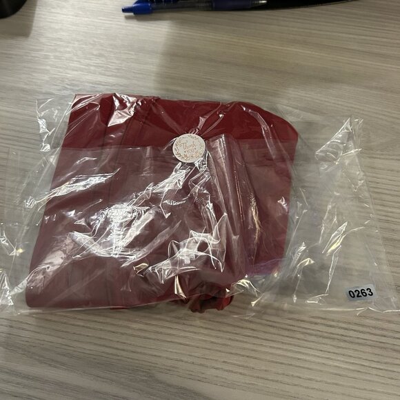 Fabletics All Day Every Day Sports Bra Haute Red No Tag Fits Like Medium Gym - Picture 7 of 7